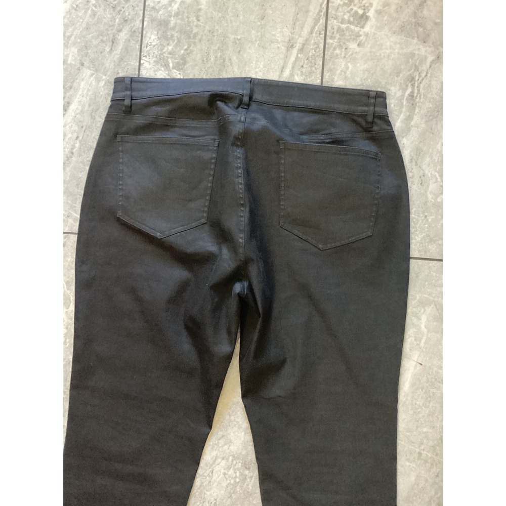 Eileen Fisher Black Washable Stretch Slim Leg Coated Jeans Women's Size 14 - Picture 4 of 6